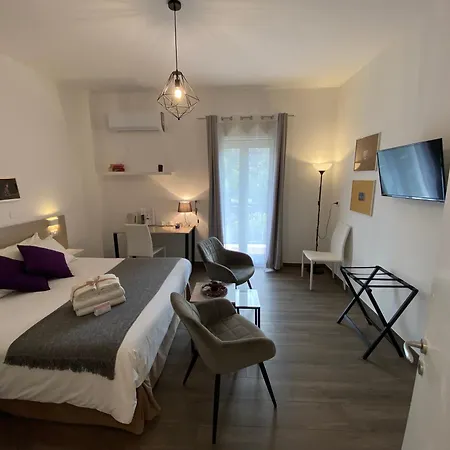Ma&mi Light Gæstehus 3*