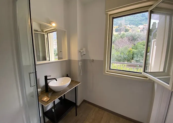 Ma&mi Light Guest house 4*