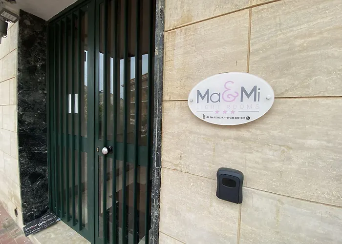 Ma&mi Light 4* Cefalu